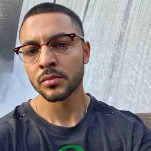 Meet your Posher, Omar